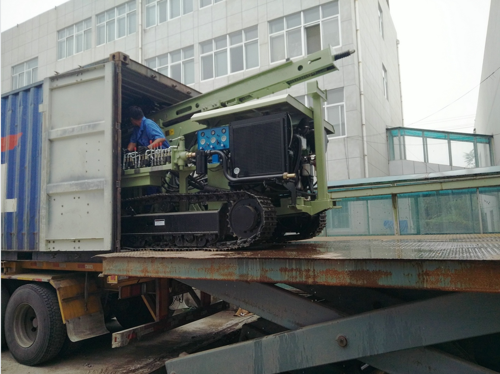 Packing and shipping of HY130D solar pile driver for international export
