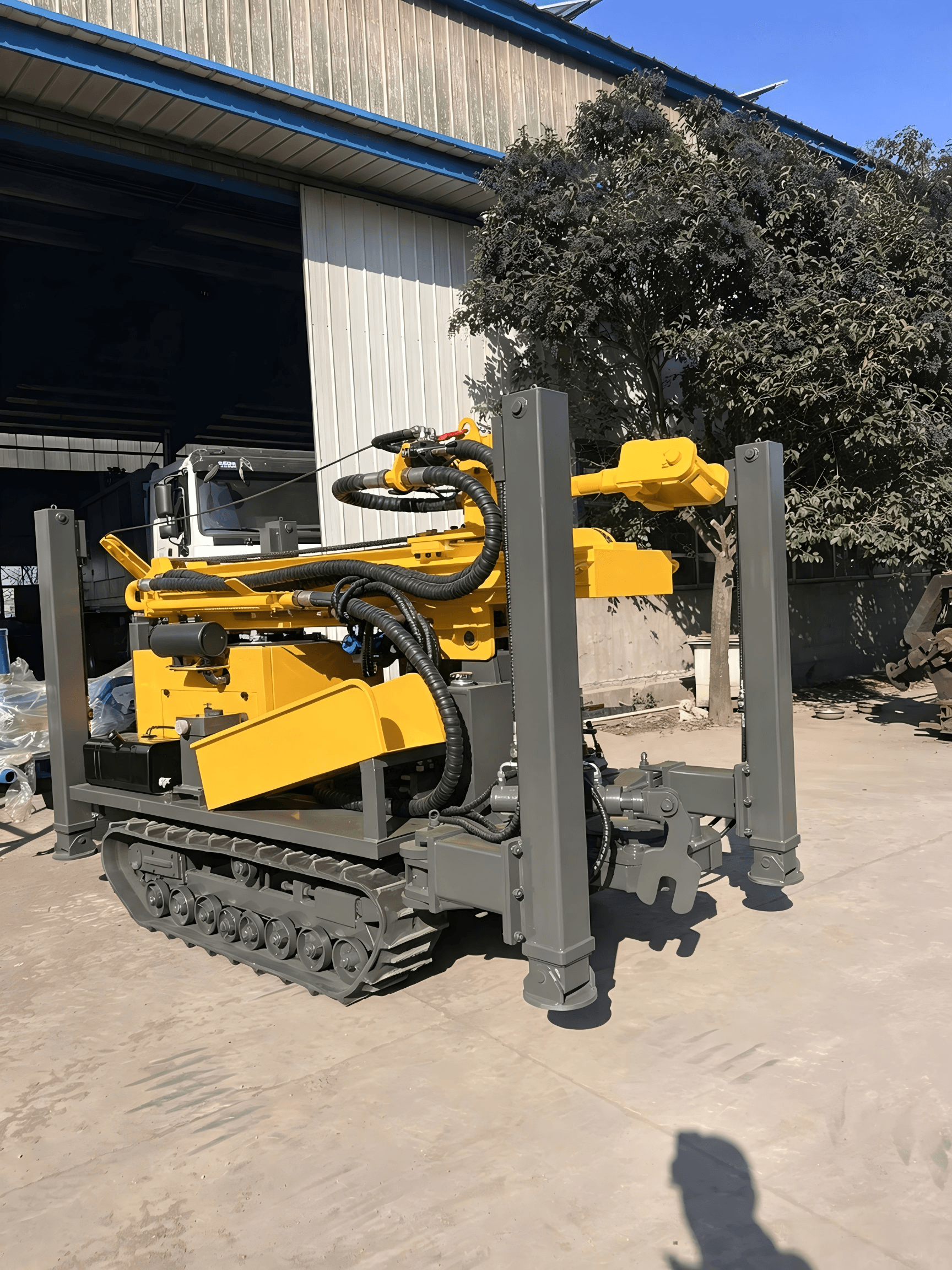 HY260 crawler drilling rig