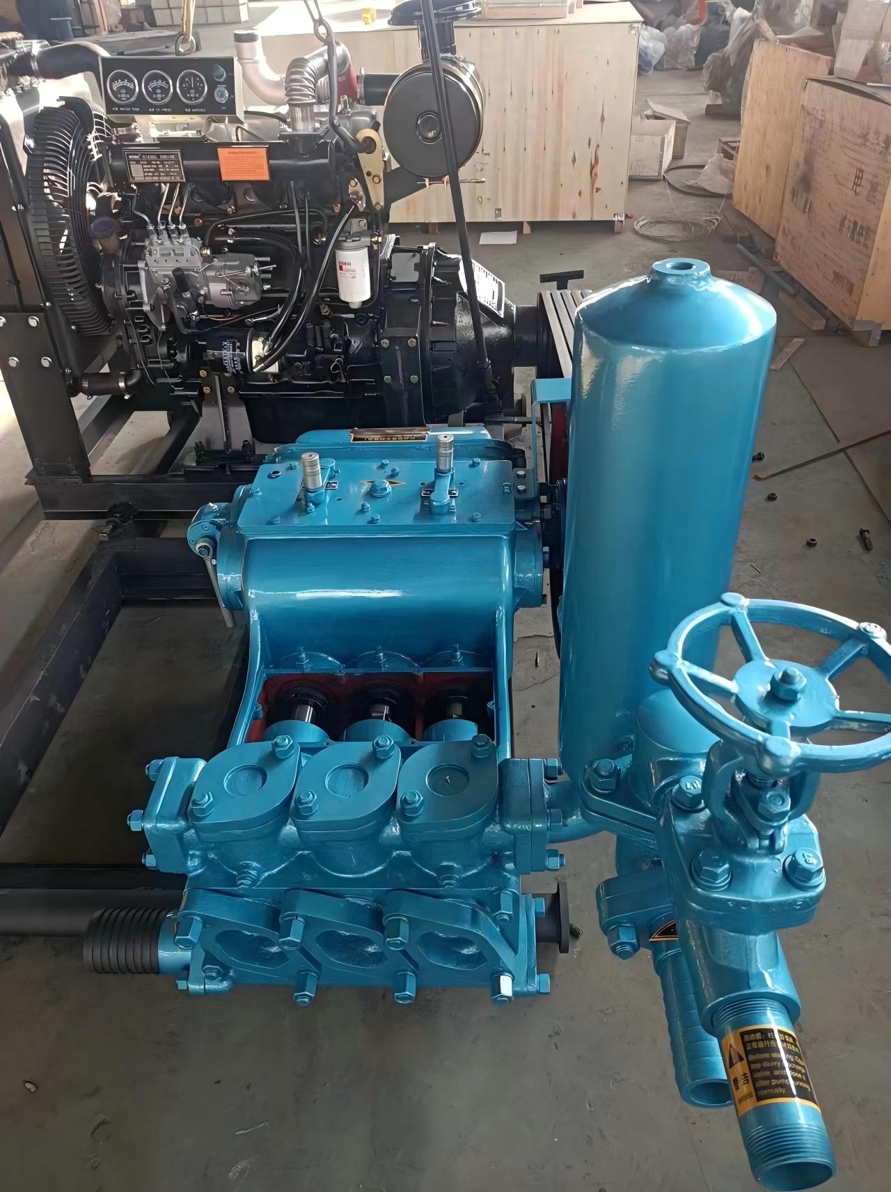 BW600 mud pump assembly with pressure stabilizer tank